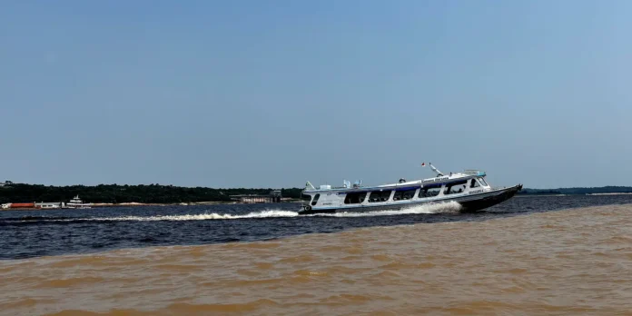 Previsão de estiagem severa na Amazônia preocupa setor de navegação