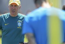 Ancelotti dá pista de Martinelli para vaga de Paquetá contra Noruega Ancelotti dá pista de Martinelli para vaga de Paquetá contra Noruega