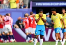 Com críticas, adeus do Brasil à Copa estampa jornais mundo afora Com críticas, adeus do Brasil à Copa estampa jornais mundo afora