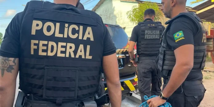PF faz operação contra lavagem de dinheiro no Rio PF faz operação contra lavagem de dinheiro no Rio
