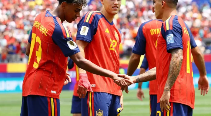 Copa do Mundo tem confronto entre Espanha e Bélgica nesta sexta-feira Copa do Mundo tem confronto entre Espanha e Bélgica nesta sexta-feira