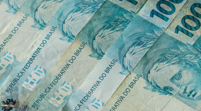 BC reforça regras de proteção ao consumidor nas ofertas de crédito Mercado financeiro reduz expectativa de inflação para 5,16%