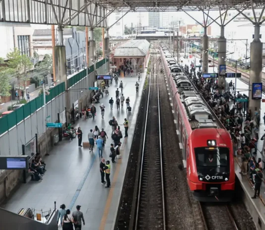 Após falhas, CPTM reassume operação de linhas privatizadas em SP Após falhas, CPTM reassume operação de linhas privatizadas em SP