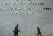 Bloqueio diminui e R$ 5,7 bi são liberados no orçamento do governo Bloqueio diminui e R$ 5,7 bi são liberados no orçamento do governo