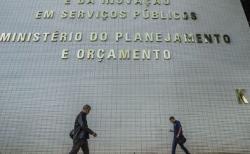 Governo pretende realocar R$ 20 bilhões no Orçamento de 2027 Bloqueio diminui e R$ 5,7 bi são liberados no orçamento do governo