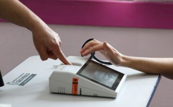 Biometria será usada nas eleições, mas não é obrigatória para votar Biometria será usada nas eleições, mas não é obrigatória para votar