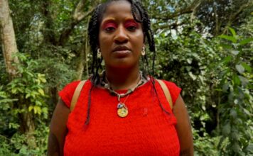 Viva Maria: Arte transforma vivência com HIV em resistência Viva Maria: Arte transforma vivência com HIV em resistência