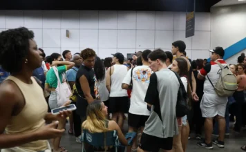 Rio enfrenta transtornos após vendaval dessa quarta-feira Rio enfrenta transtornos após vendaval dessa quarta-feira