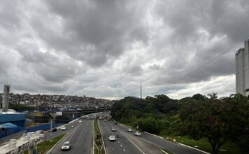 Semana Começa Com Previsão De Chuva E Tempo Instável Em Salvador