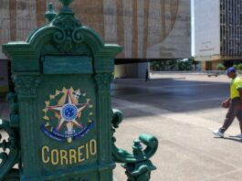TCU cita risco fiscal dos Correios e defende compensação de custos