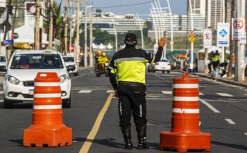 Vai Assistir Ao Jogo Do Brasil? Confira As Mudanças No Trânsito Em Salvador Neste Domingo