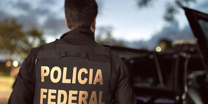 Dirigentes da PF divulgam nota defendendo autonomia da corporação Dirigentes da PF divulgam nota defendendo autonomia da corporação