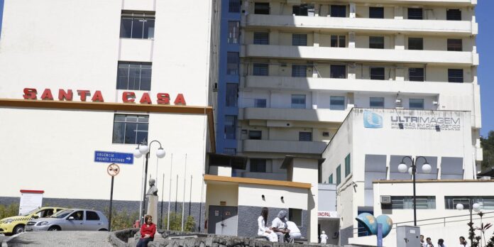 Lei prorroga aplicação de recursos do FGTS em hospitais filantrópicos