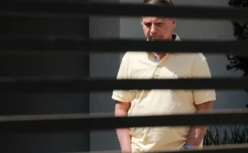 Moraes mantém suspensão de visitas a Bolsonaro no Dia dos Pais Moraes mantém suspensão de visitas a Bolsonaro no Dia dos Pais