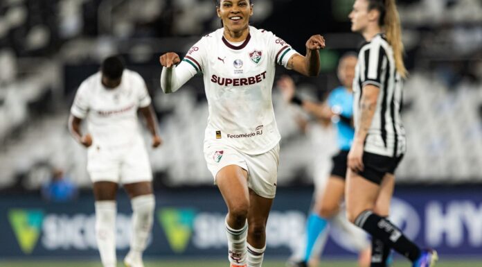 Fluminense domina, vence e complica Botafogo no Brasileirão Feminino Fluminense domina, vence e complica Botafogo no Brasileirão Feminino