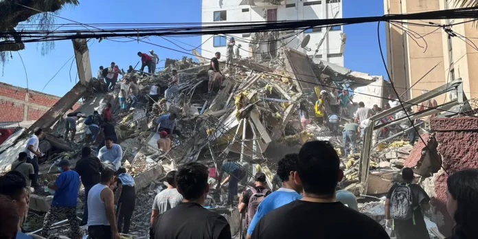 Terremoto na Colômbia deixa mais de 160 mortos Terremoto na Colômbia deixa mais de 160 mortos