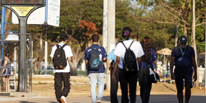 Inmet alerta para onda de calor em quatro regiões Inmet alerta para onda de calor em quatro regiões