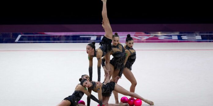 Ginástica rítmica: Brasil é bronze e garante vaga em Los Ginástica rítmica: Brasil é bronze e garante vaga em Los Angeles 2028