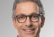 Romeu Zema é candidato à Presidência pelo partido Novo Romeu Zema é candidato à Presidência pelo partido Novo