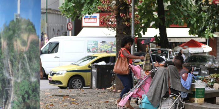 Manifestação alerta para violações contra pessoas em situação de rua Manifestação alerta para violações contra pessoas em situação de rua
