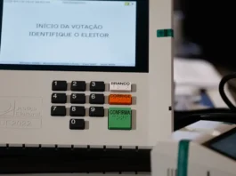 Presidenciáveis apresentam propostas de governo Presidenciáveis apresentam propostas de governo