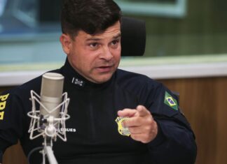 Moraes determina cassação da aposentadoria de Silvinei Vasques Moraes determina cassação da aposentadoria de Silvinei Vasques