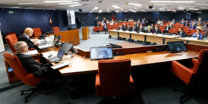 STF ouve especialistas antes de decidir futuro da Lei Antifacção STF ouve especialistas antes de decidir futuro da Lei Antifacção