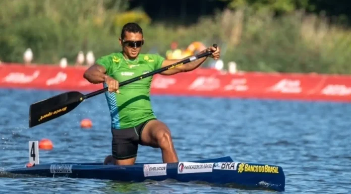Isaquias Queiroz fica longe do pódio do Mundial de canoagem na Polônia Isaquias Queiroz fica longe do pódio do Mundial de canoagem na Polônia