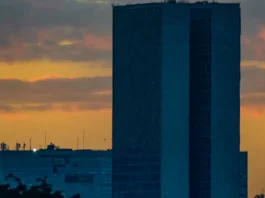 Congresso aprova fim da “taxa das blusinhas”; texto vai à sanção Congresso faz esforço concentrado para votar pautas nesta semana