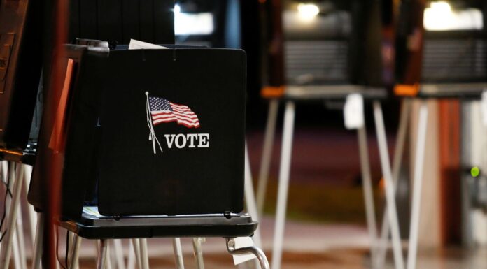 Democrata da Flórida vence primárias para Senado dos Estados Unidos