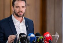 Salário mínimo deverá subir para R$ 1.741 em 2027, diz Durigan