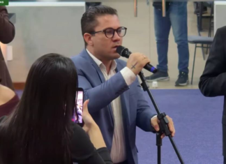 “Molhando A Mão”: Vereador Denuncia Cobrança De Propina Por Habite-se Em Feira