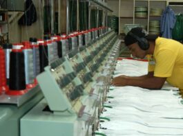 Economia recua 0,4% na passagem de junho para julho, estima FGV