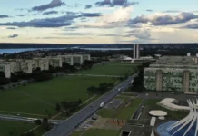 Proposta de orçamento para 2027 prevê salário mínimo de R$ 1.741 Proposta de orçamento para 2027 prevê salário mínimo de R$ 1.741