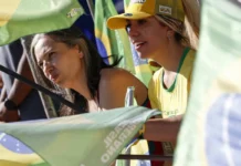 Desfile de 7 de Setembro deve reunir milhares de pessoas em Brasília Desfile de 7 de Setembro deve reunir milhares de pessoas em Brasília