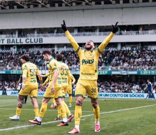 Mirassol vence e mantém Vasco e Internacional na zona de rebaixamento Mirassol vence e mantém Vasco e Internacional na zona de rebaixamento
