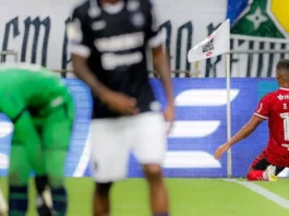 Flamengo supera Remo em Belém e vira líder provisório do Brasileirão Flamengo supera Remo em Belém e vira líder provisório do Brasileirão