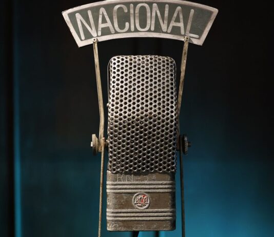 No Mundo da Bola recorda momentos épicos do esporte na Rádio Nacional No Mundo da Bola recorda momentos épicos do esporte na Rádio Nacional