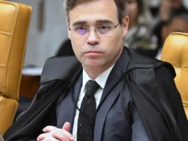 Mendonça homologa delação sobre repasses a filme acerca de Bolsonaro Mendonça homologa delação sobre repasses a filme acerca de Bolsonaro