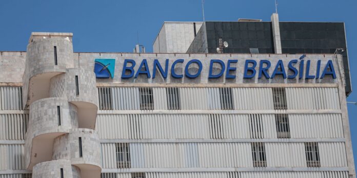 BC, União e FGC têm 15 dias para responderem sobre empréstimo ao BRB
