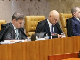 Sessão do STF termina sem definir processos de Moraes e Mendonça Sessão do STF termina sem definir processos de Moraes e Mendonça