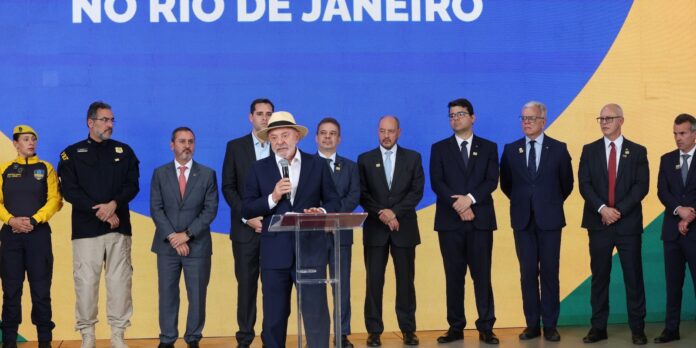 Lula rebate Trump e diz que terrorismo foi tentativa de Lula rebate Trump e diz que terrorismo foi tentativa de golpe