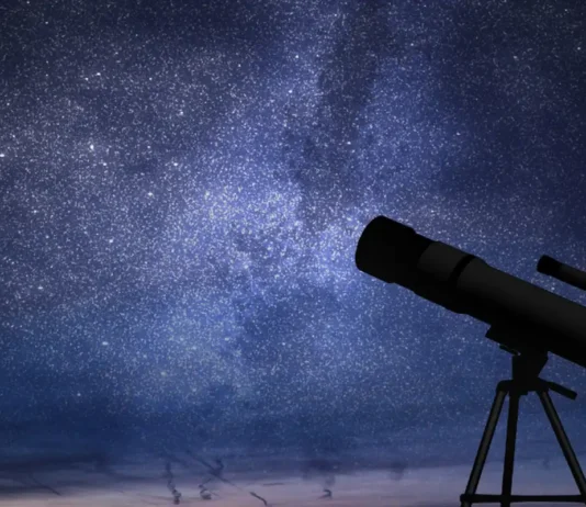 Pesquisador brasileiro encontra oito planetas que podem abrigar vida Pesquisador brasileiro encontra oito planetas que podem abrigar vida