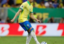 Wesley é cortado e Vanderson é convocado para amistosos da Seleção Wesley é cortado e Vanderson é convocado para amistosos da Seleção