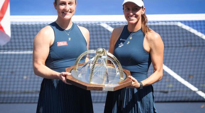 Stefani é bicampeã de duplas do SP Open, o 1º ao lado de Dabrowski Stefani é bicampeã de duplas do SP Open, o 1º ao lado de Dabrowski