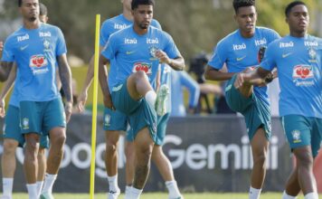 Seleção: Ancelotii comanda 1º treino com grupo completo na Austrália Seleção: Ancelotii comanda 1º treino com grupo completo na Austrália