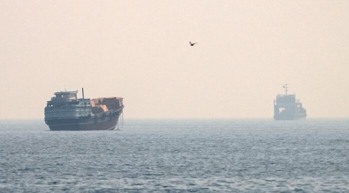 Países do Golfo Pérsico cancelam reunião sobre reabertura de Ormuz