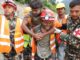 Equipes de resgate do Nepal buscam 900 trabalhadores de hidrelétricas