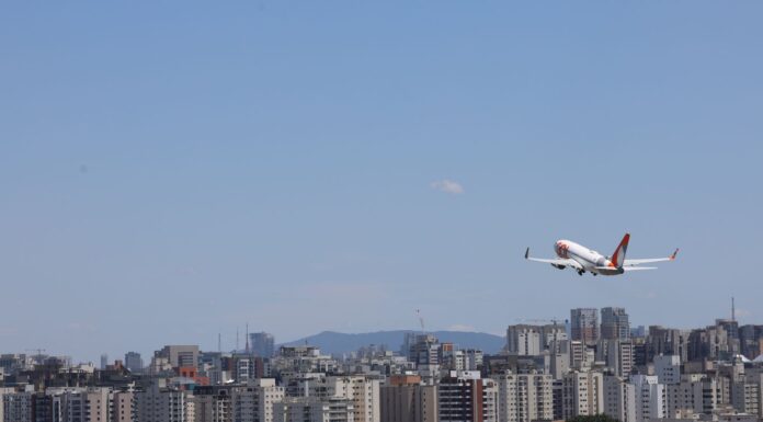 Anac estabelece regras mais restritivas para aviação em Congonhas (SP)