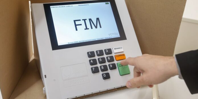 Eleições: imprensa internacional repercute resultado do primeiro turno Eleições: imprensa internacional repercute resultado do primeiro turno